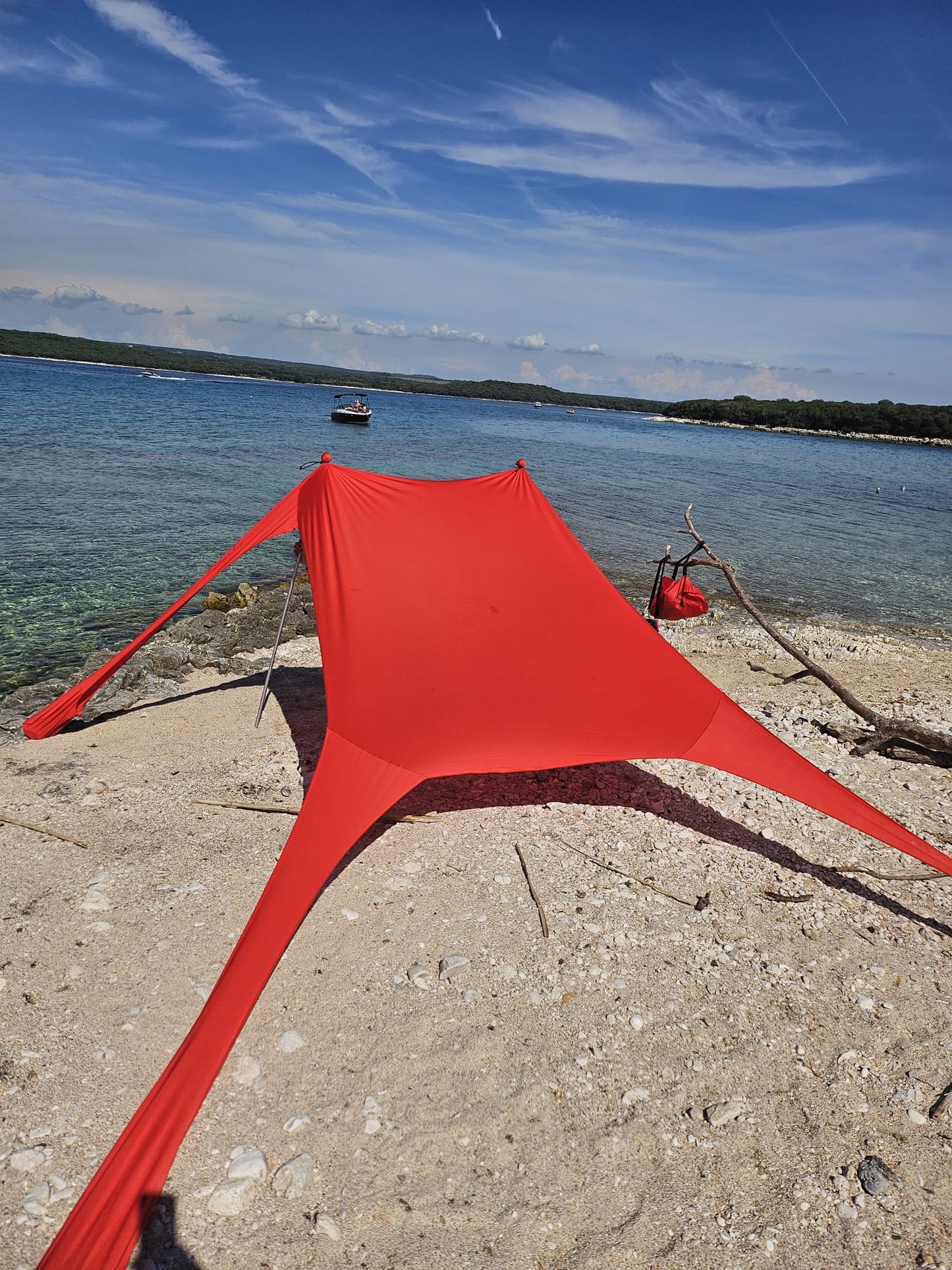 Sonnenschutz - Zelt rot Beach sun shade ideal für Flugreisen - father and daughter